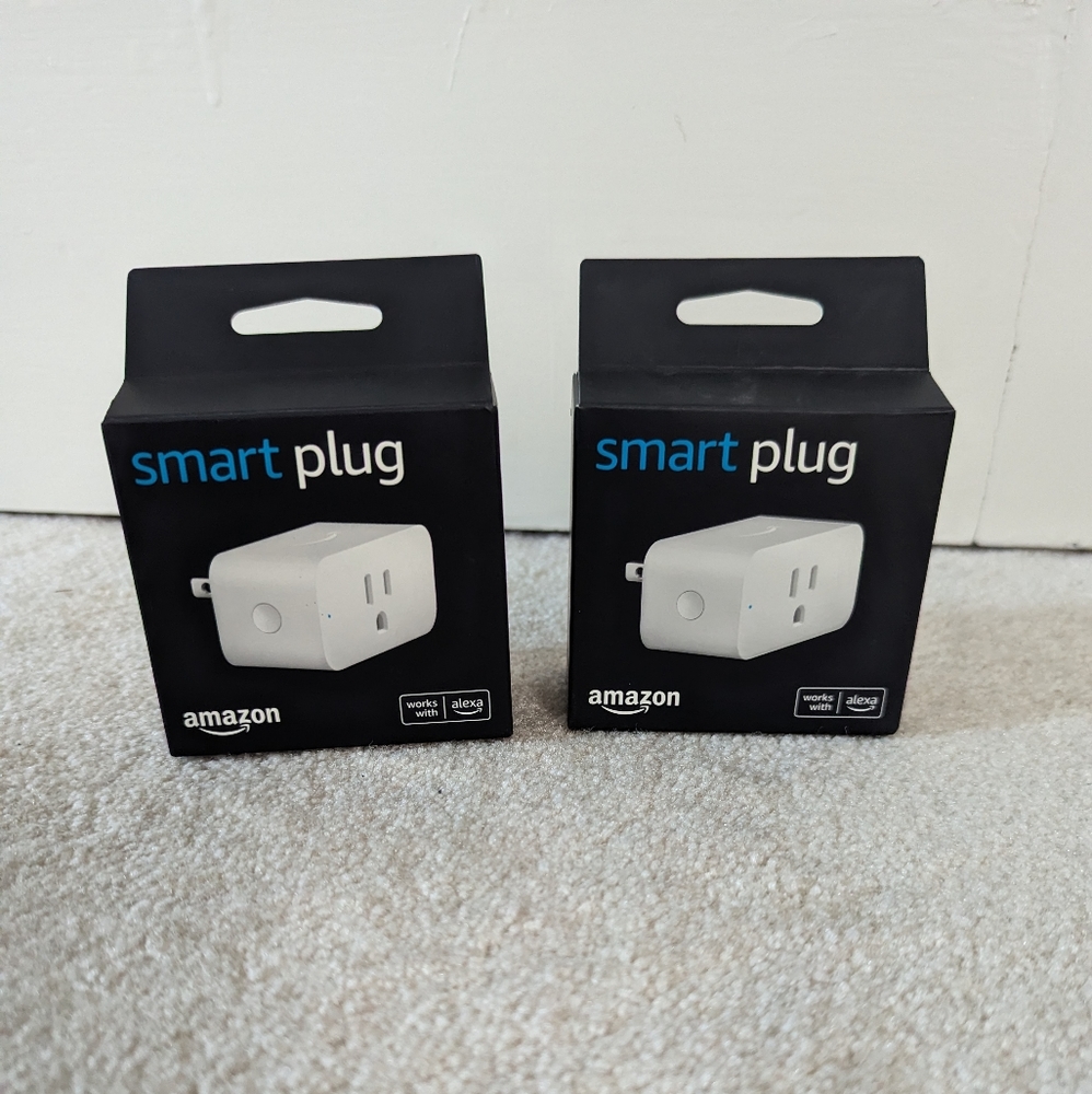 2 Amazon echo smart plugs